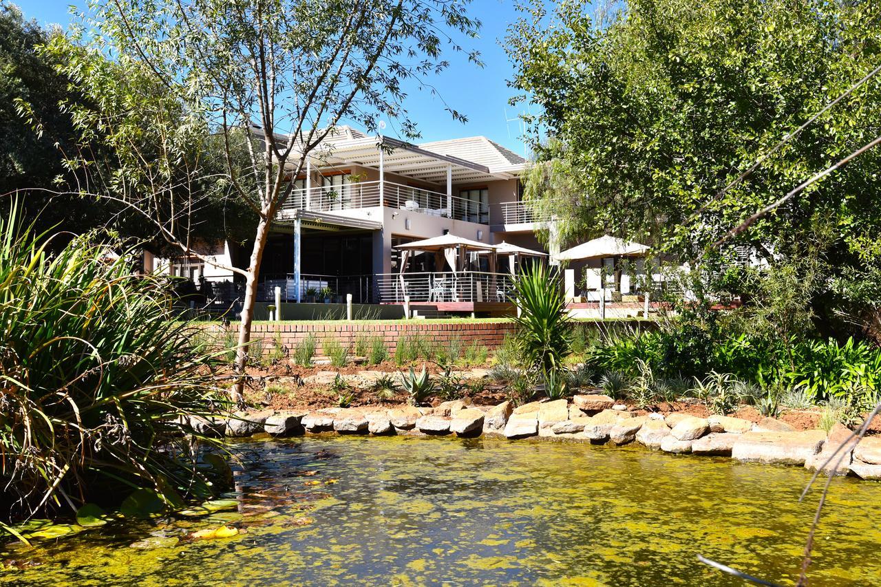 Tredenham Boutique Hotel Bloemfontein Luaran gambar The River Cafe